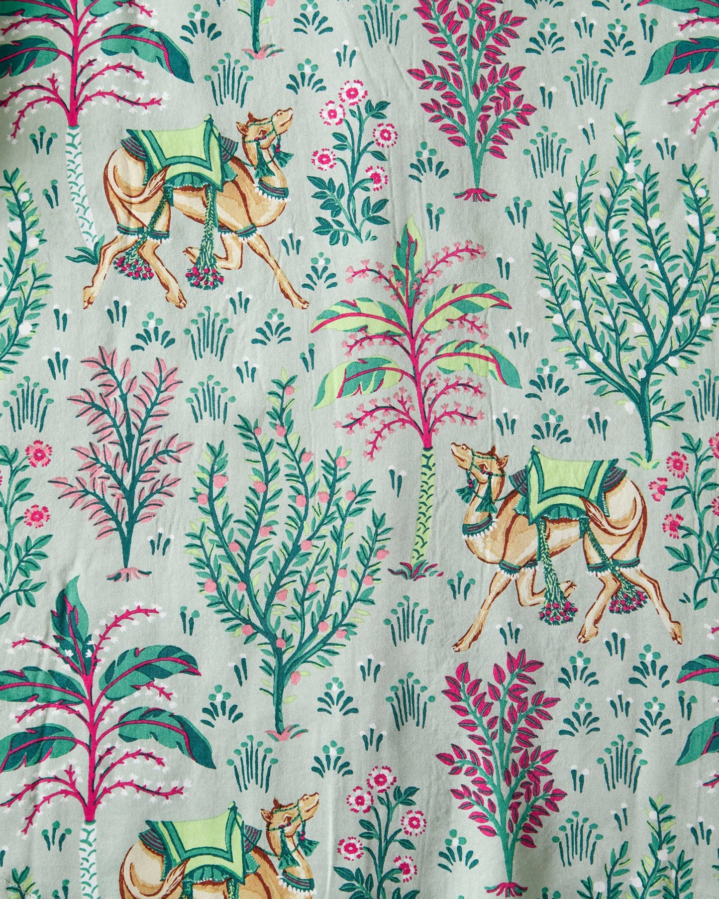 Camel's Courtyard - Petite Eco Satin Wildest Dreams Set - Avocado