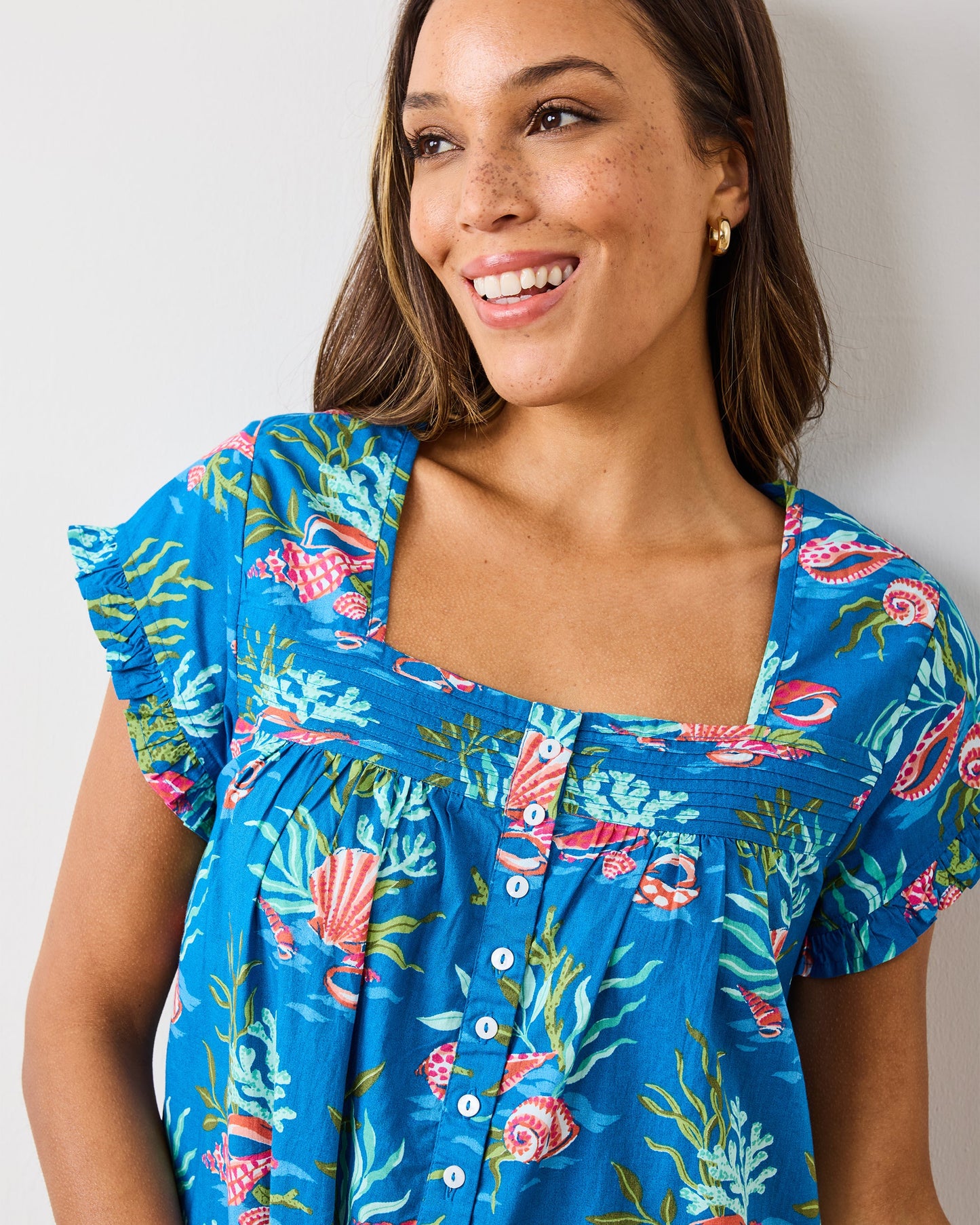 Coral & Conch - Pintuck Nightgown - Ocean Breeze