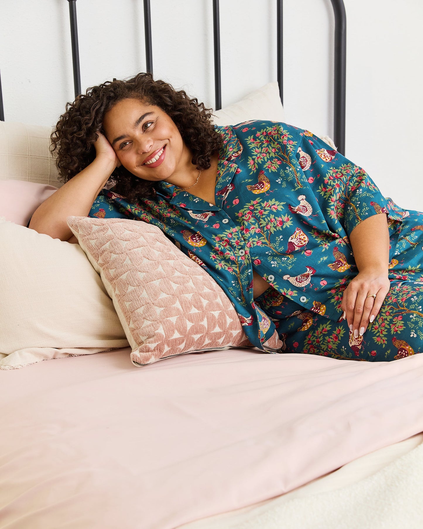 Hen House - Tall Eco Satin Wildest Dreams Set - Navy