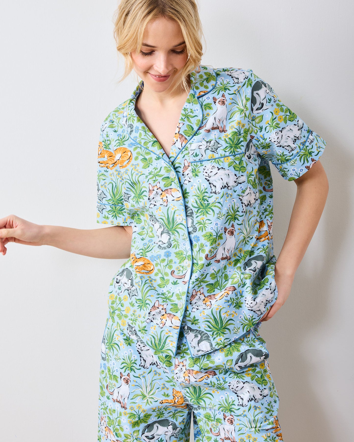 Must Love Cats - Short Sleeve Top & Cropped Pants Set  - Cornflower