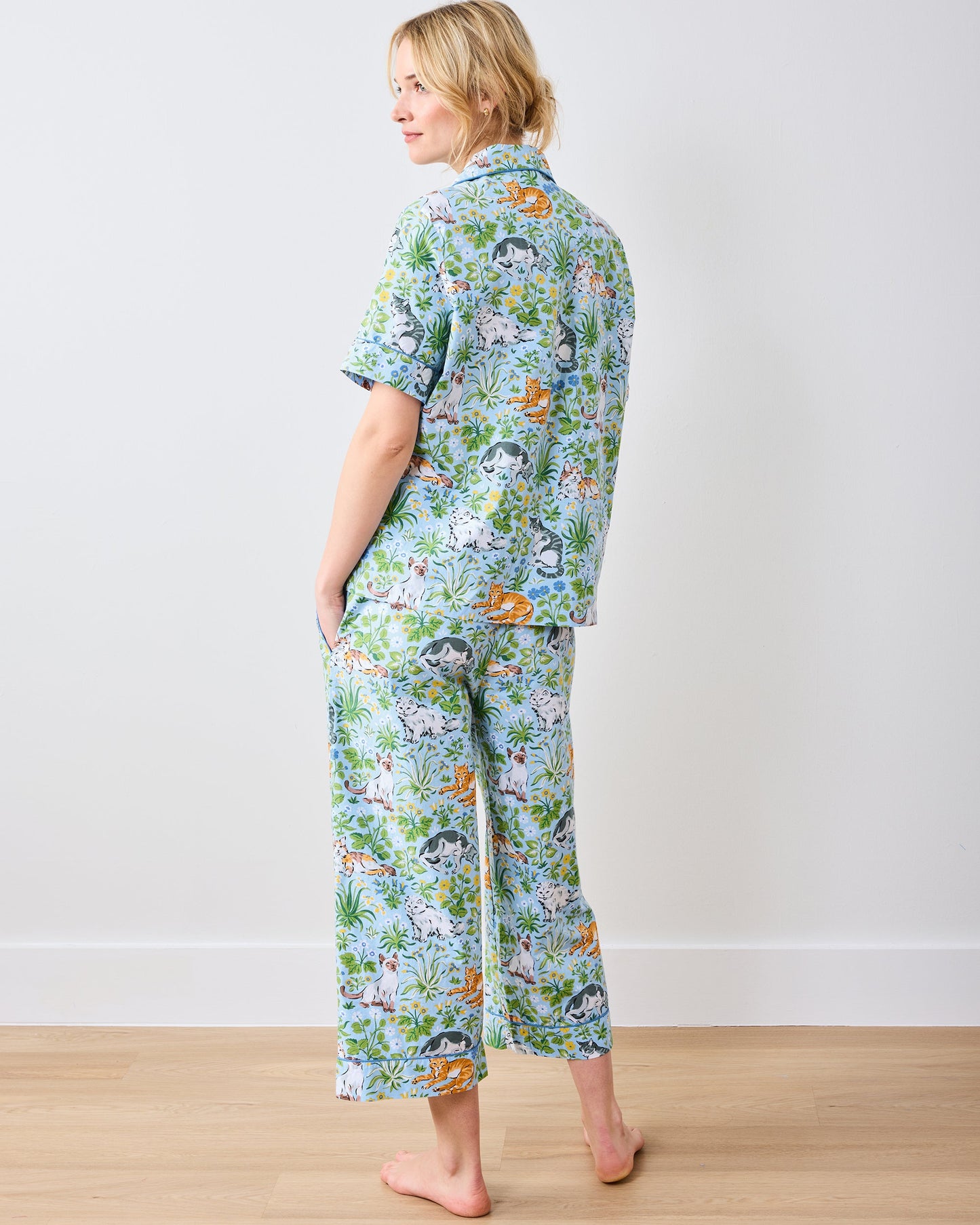 Must Love Cats - Short Sleeve Top & Cropped Pants Set  - Cornflower