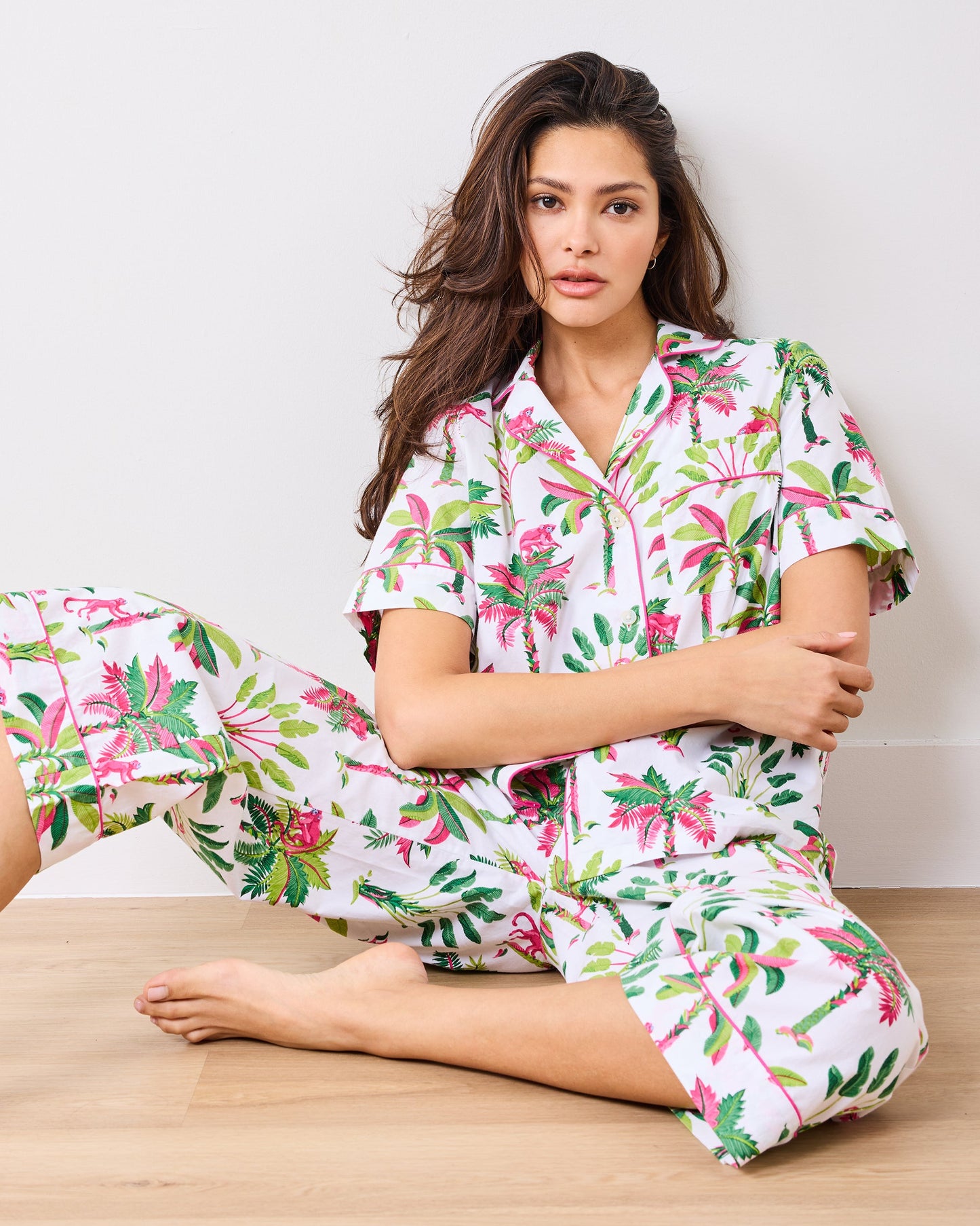 Royal Palms - Short Sleeve Top & Cropped Pants Set - Pink Basil